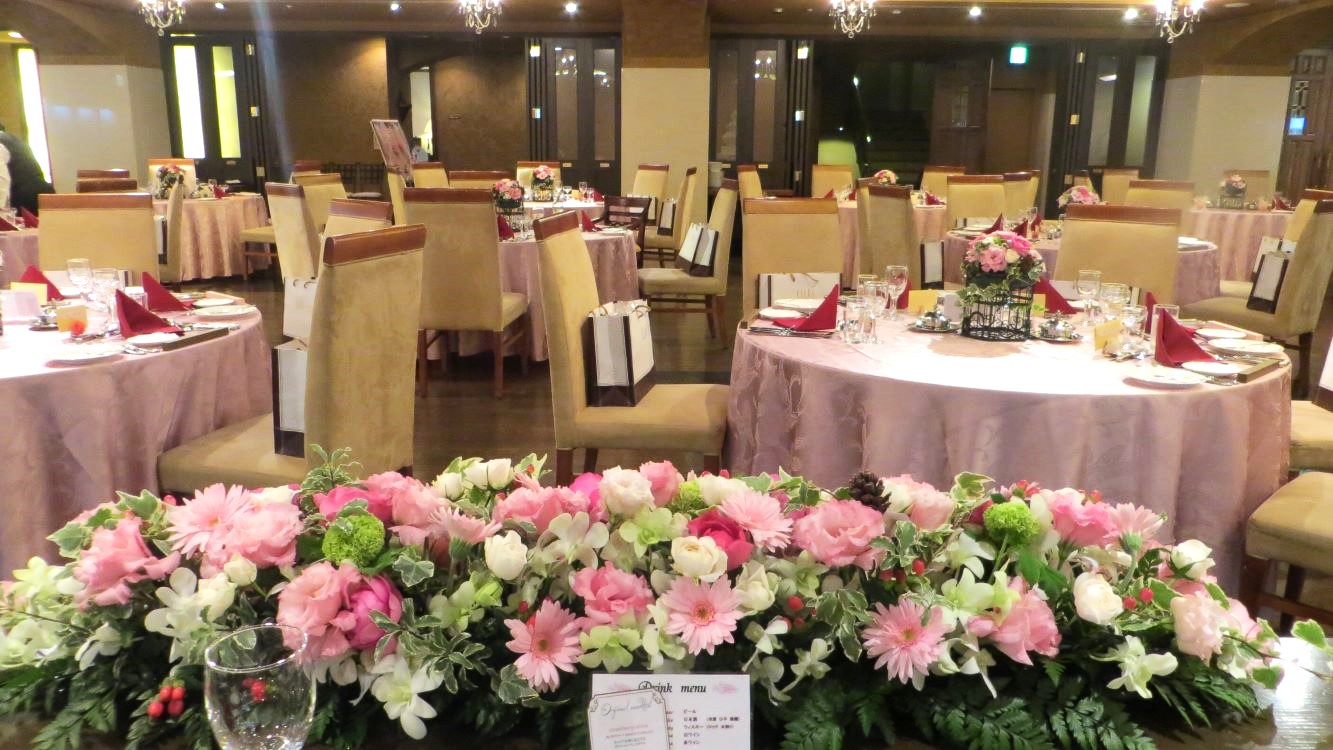結婚式会場の花